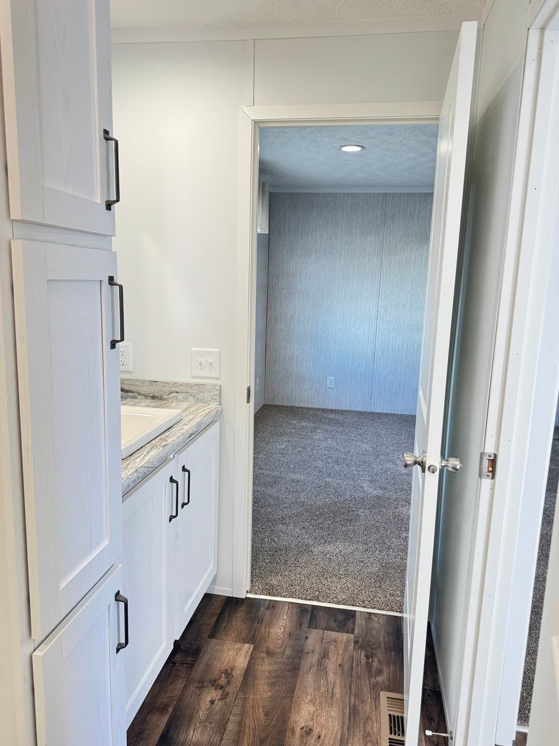 Mobile Home at 131 Washington Street # 25, Foxboro MA 02035, Foxboro, photo 17 of 21
