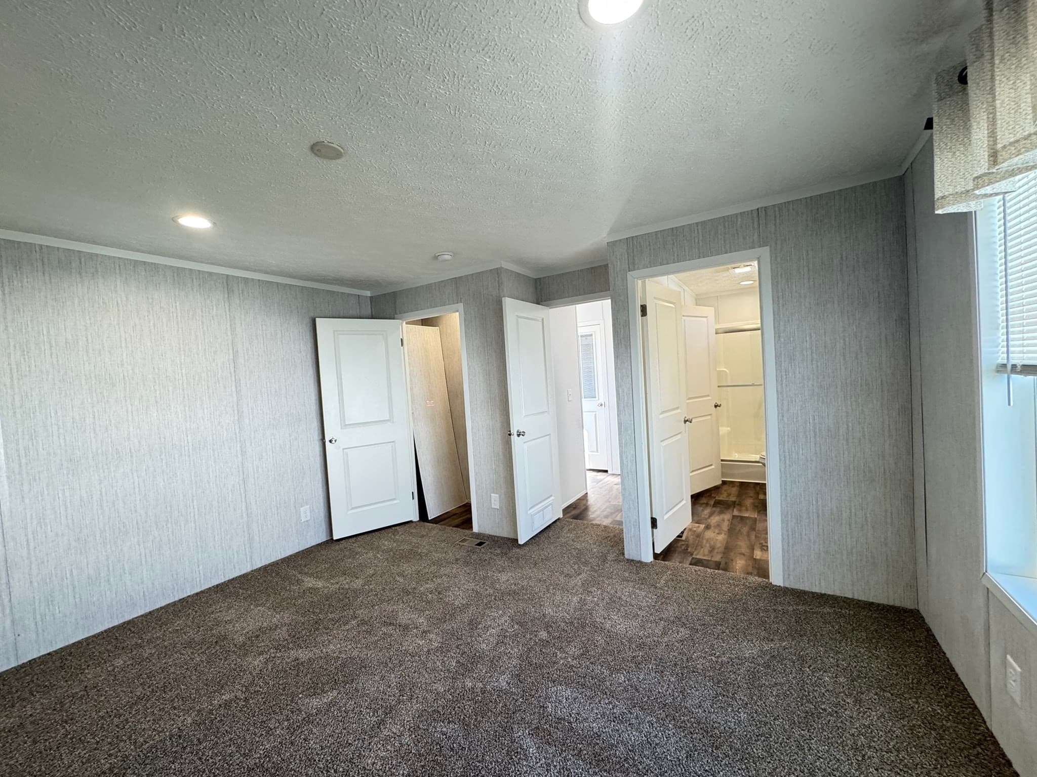 Mobile Home at 131 Washington Street # 25, Foxboro MA 02035, Foxboro, photo 12 of 21