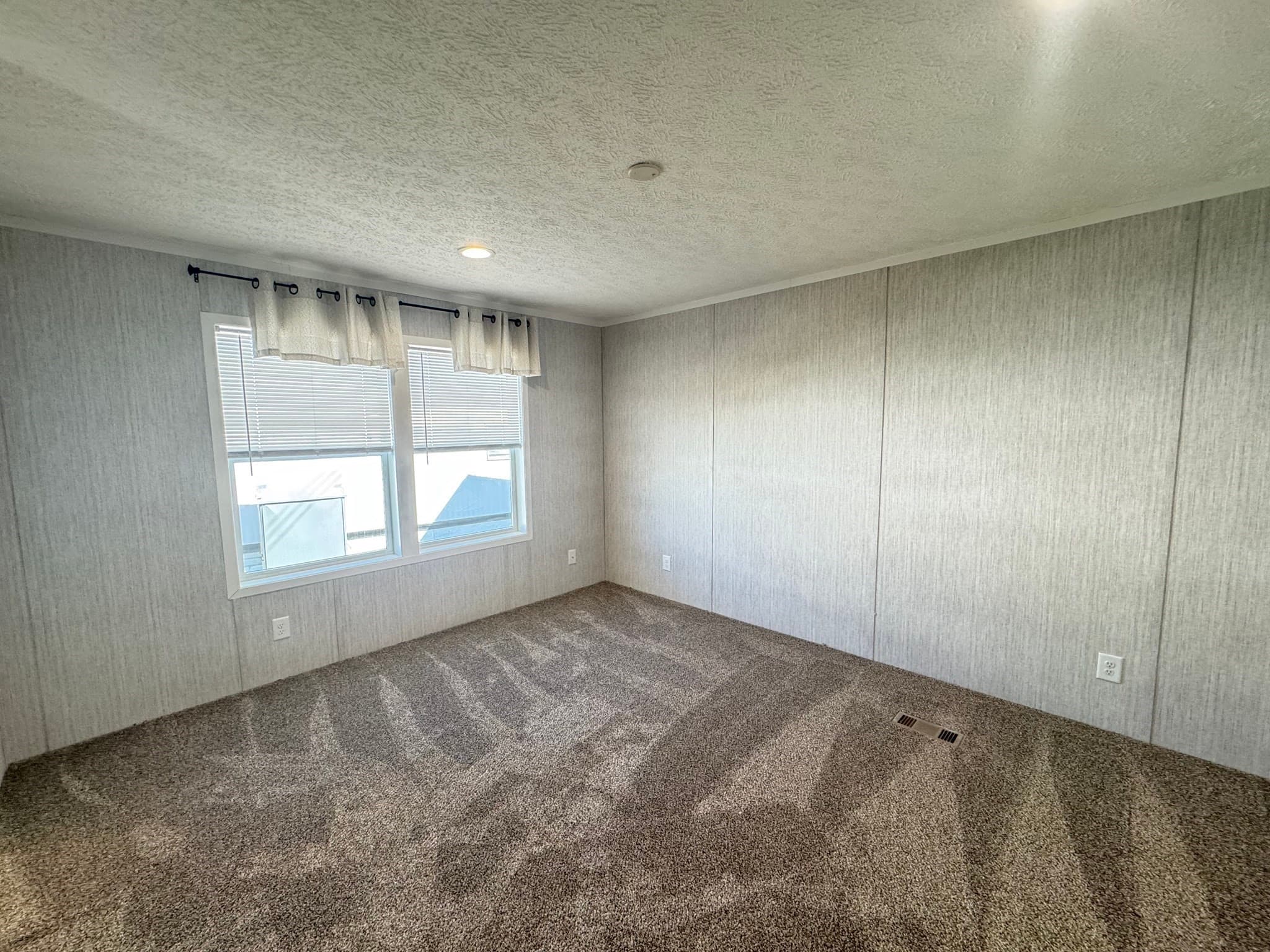 Mobile Home at 131 Washington Street # 25, Foxboro MA 02035, Foxboro, photo 14 of 21