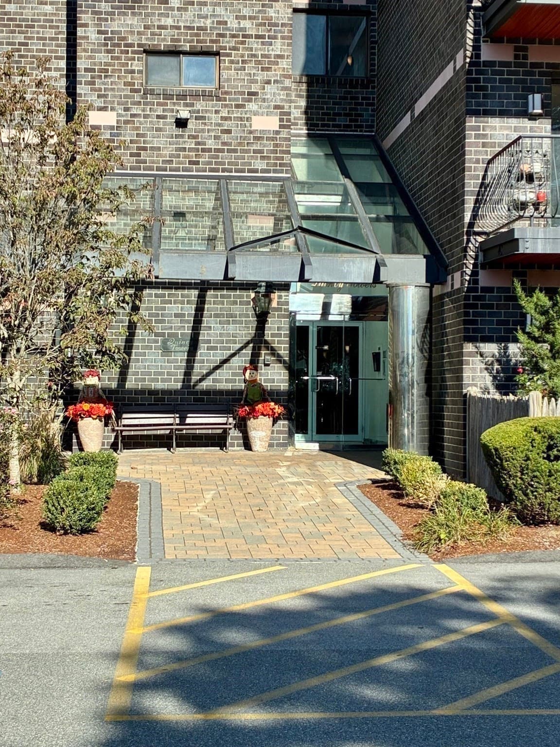 Condominium at 500 Washington St # 403, Quincy MA 02169, Quincy, photo 16 of 19