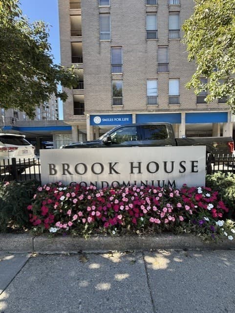 44 Washington St # 506, Brookline MA 02445