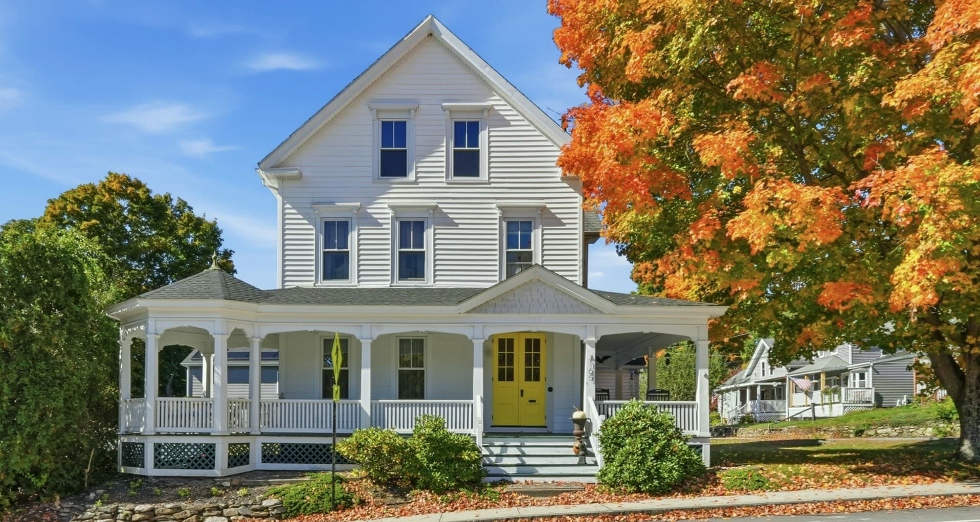 165 Holden St, Worcester MA 01606