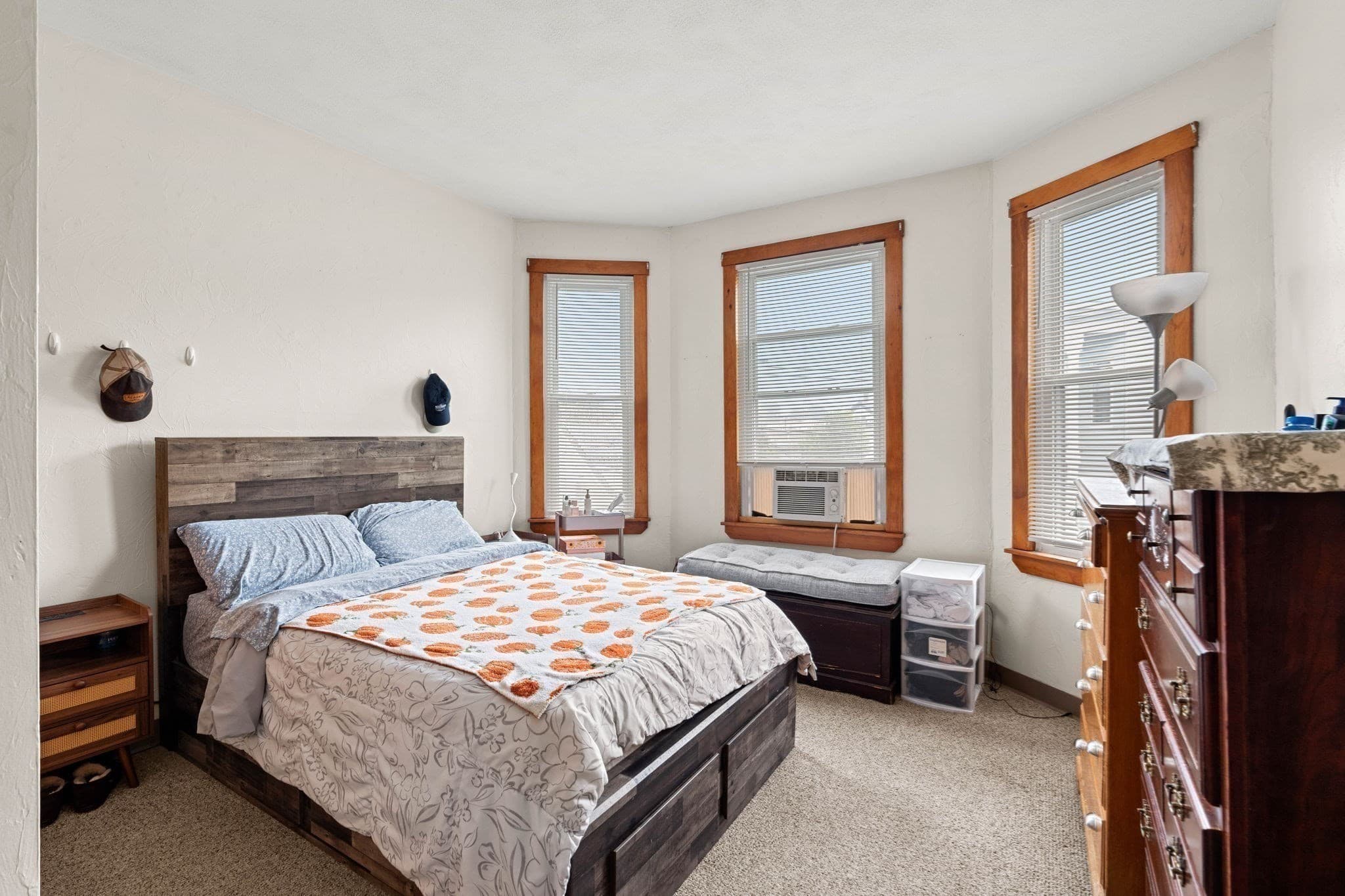 Condominium at 158 Park # 3, Beverly MA 01915, Beverly, photo 10 of 14