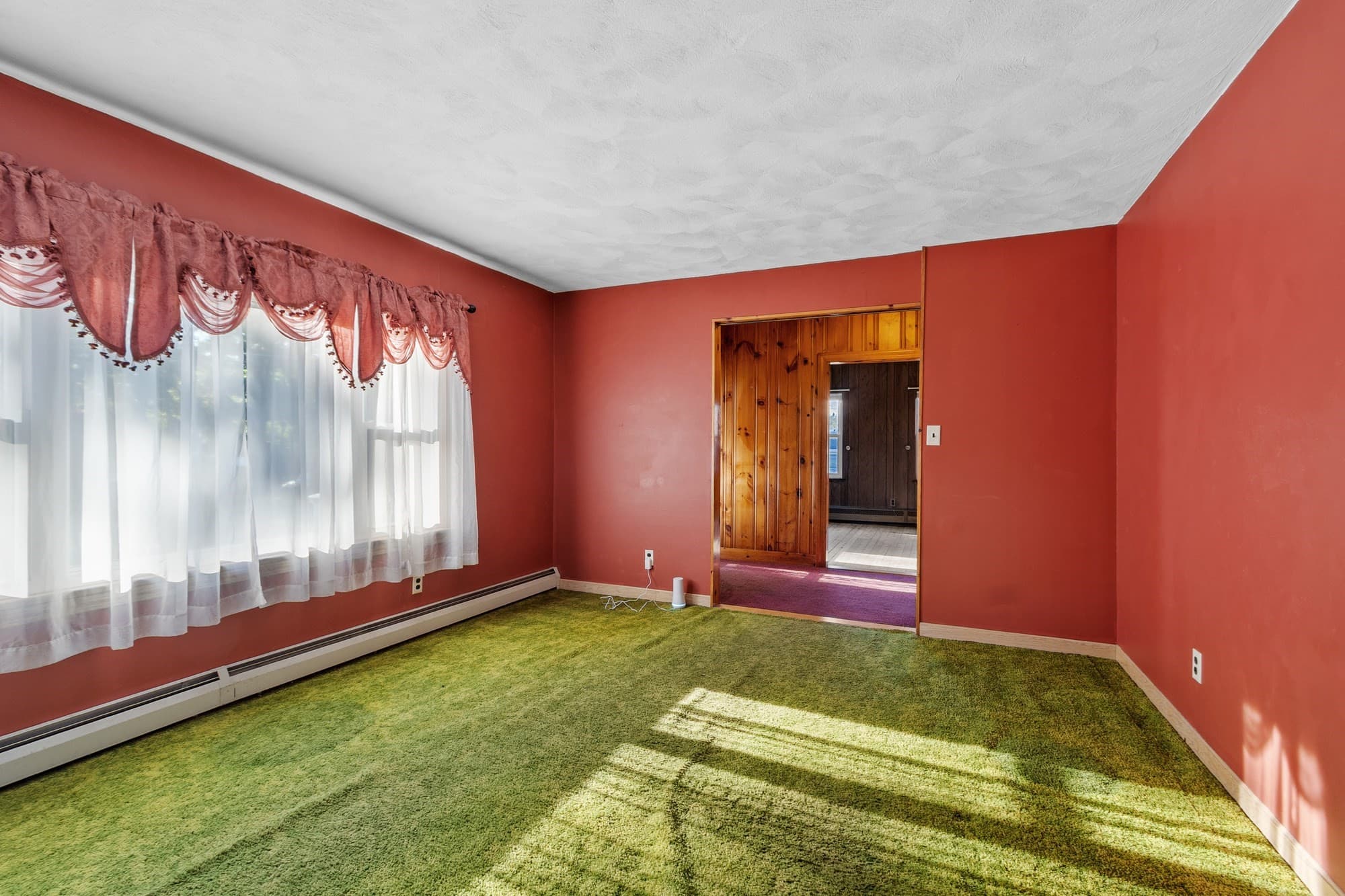 Single Family Residence at 24 Faulkner Ave, Wilmington MA 01887, Wilmington, photo 6 of 17
