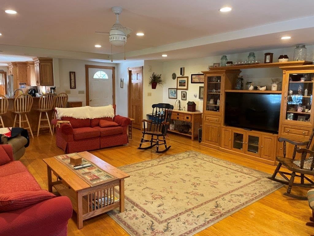 Single Family Residence at 77 Newton, Greenfield MA 01301, Greenfield, photo 6 of 28