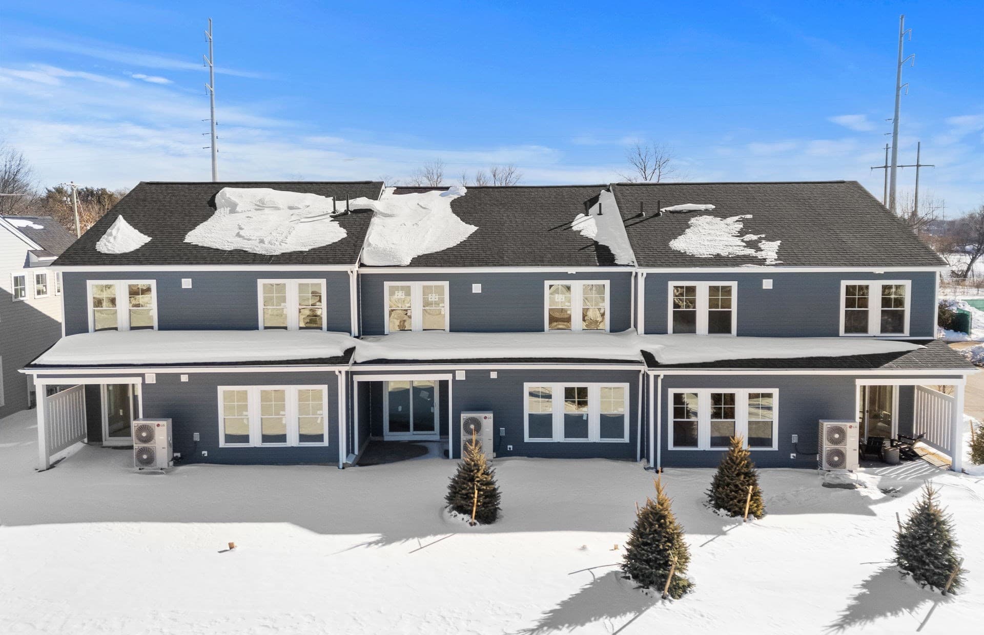 Condominium at 52 East Point Drive # 12, East Providence RI 02916, East Providence, photo 36 of 39