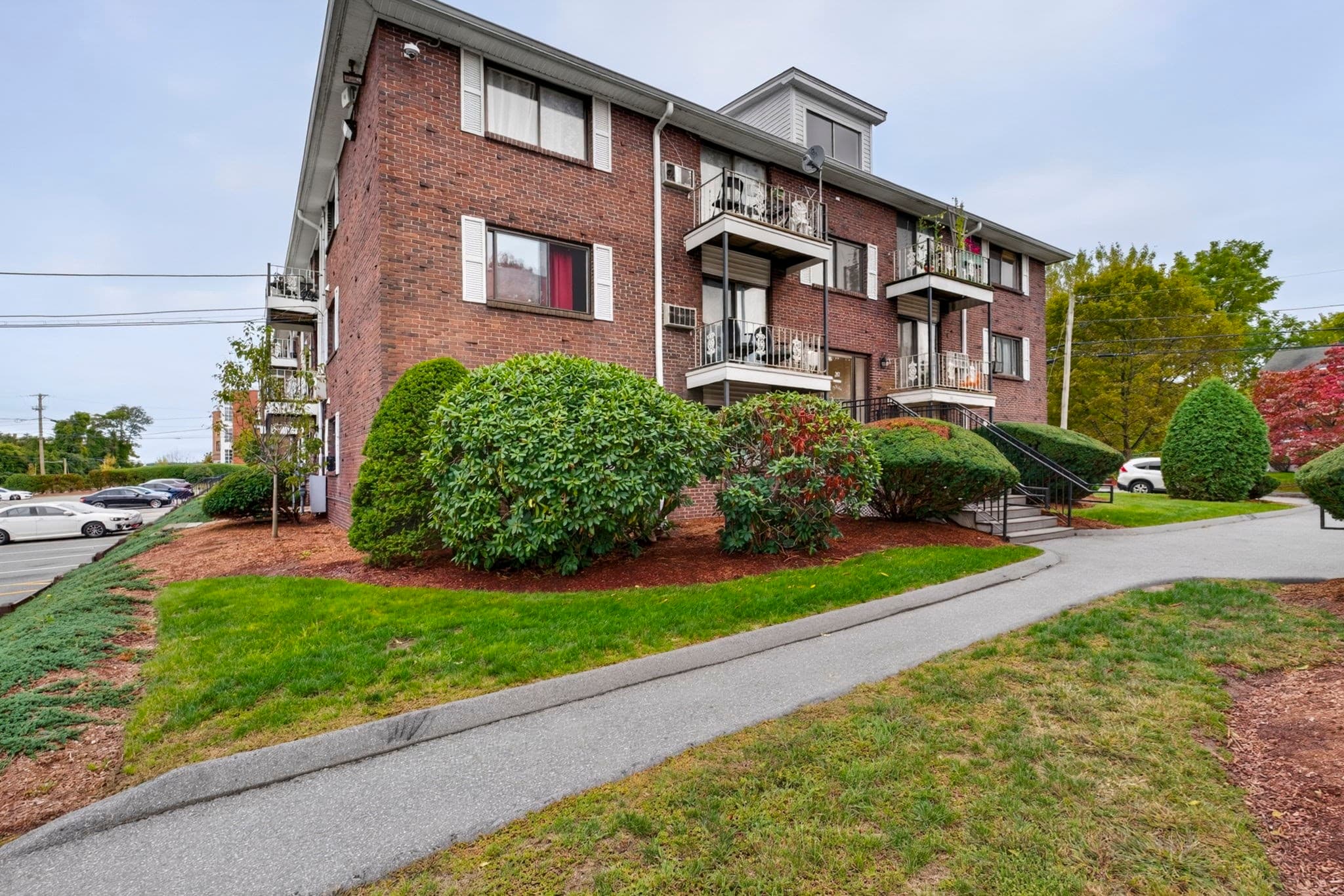 Condominium at 262 E Haverhill St # 23, Lawrence MA 01841, Lawrence, photo 29 of 32