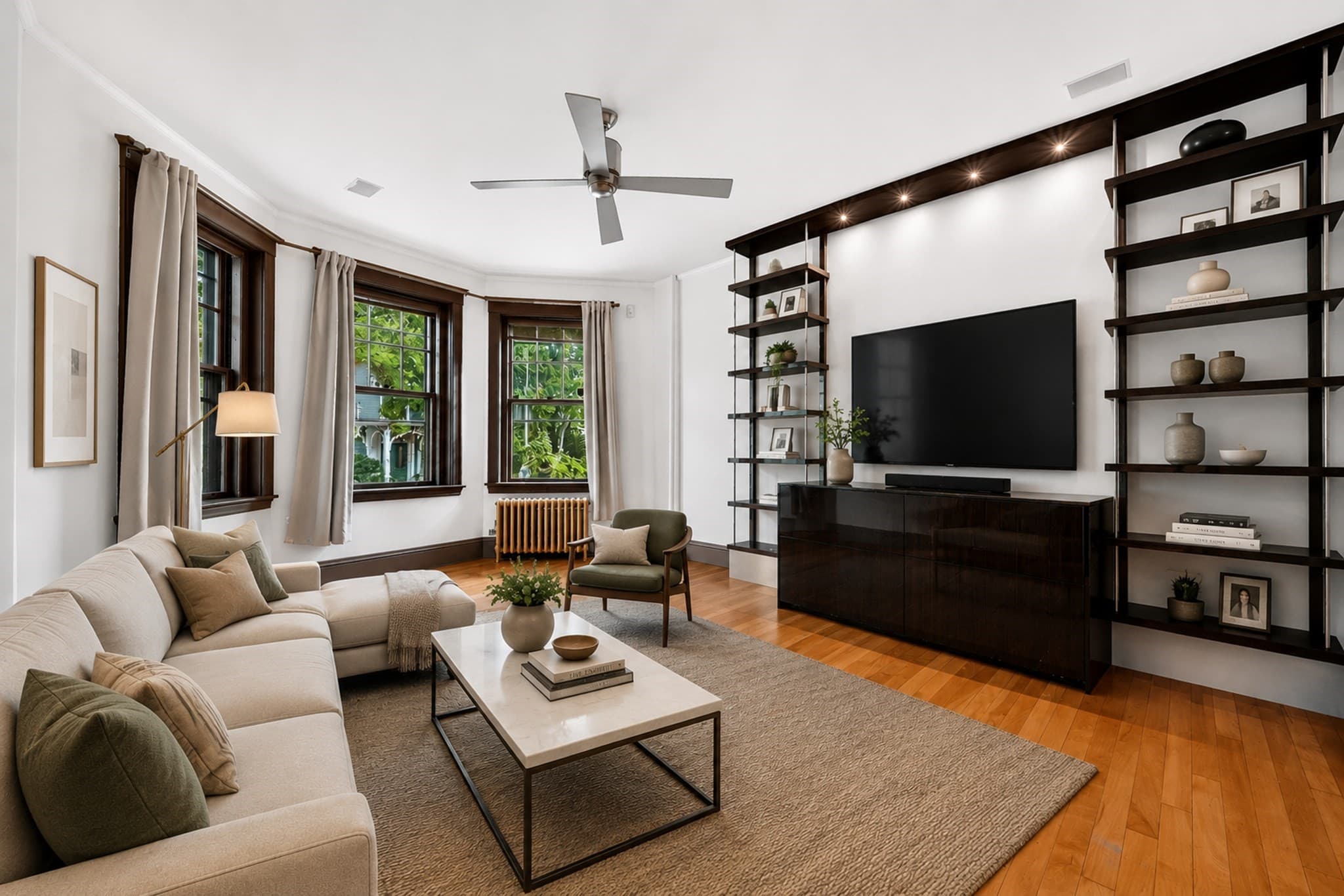 Condominium at 31 Linnaean St # 2, Cambridge MA 02138, Cambridge, photo 15 of 37