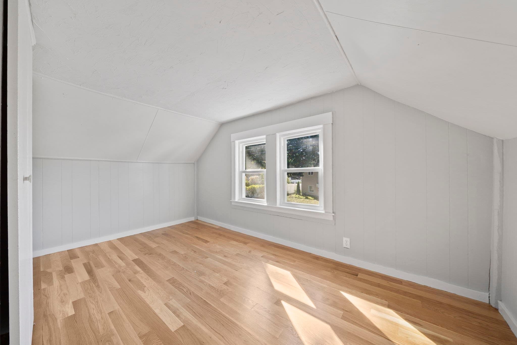 Single Family Residence at 108 Palmer St, Quincy MA 02169, Quincy, photo 12 of 35