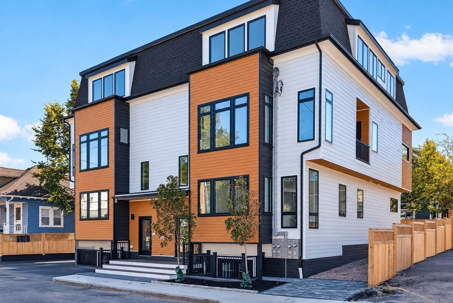 Condominium at 15 Clyde St # R, Somerville MA 02145, Somerville, photo 18 of 21