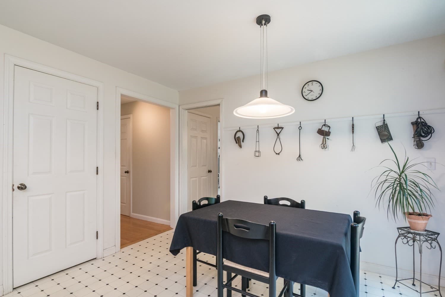 Single Family Residence at 7 Emily Ln, Amherst MA 01002, Amherst, photo 17 of 42