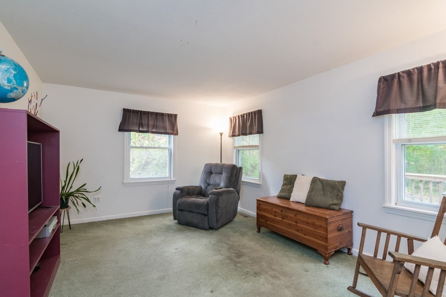 Single Family Residence at 7 Emily Ln, Amherst MA 01002, Amherst, photo 22 of 42