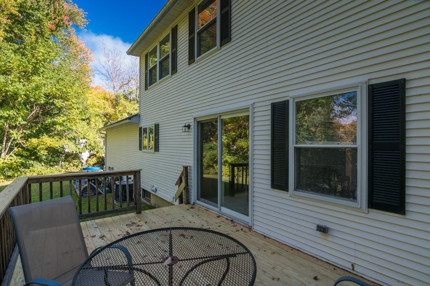Single Family Residence at 7 Emily Ln, Amherst MA 01002, Amherst, photo 9 of 42