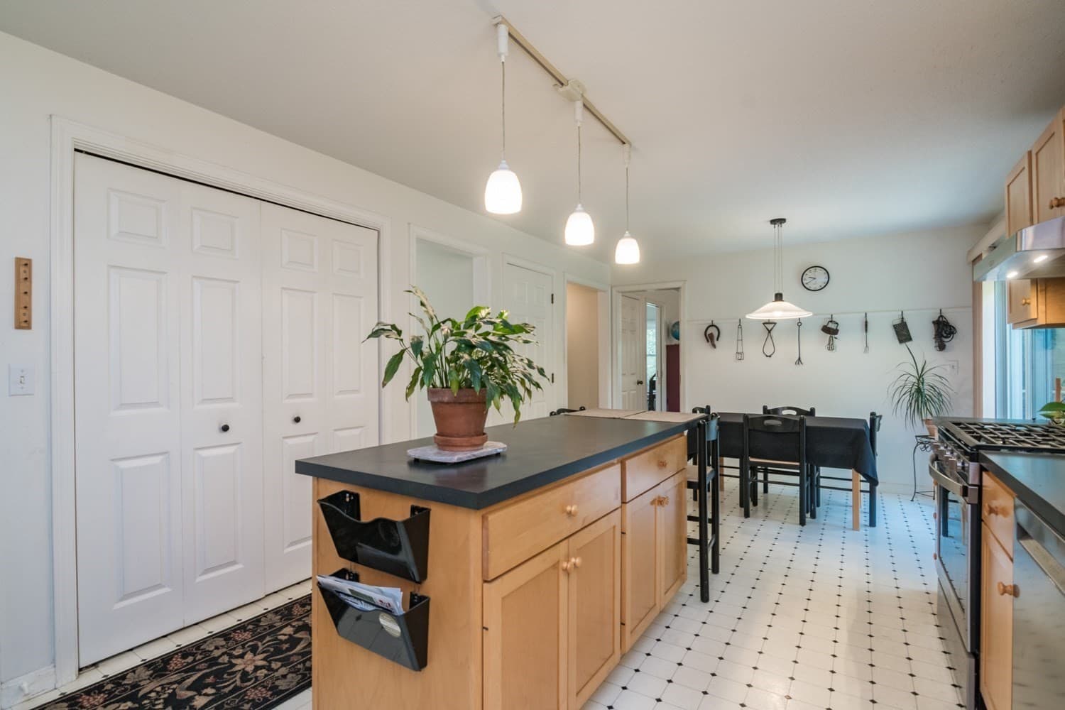Single Family Residence at 7 Emily Ln, Amherst MA 01002, Amherst, photo 14 of 42