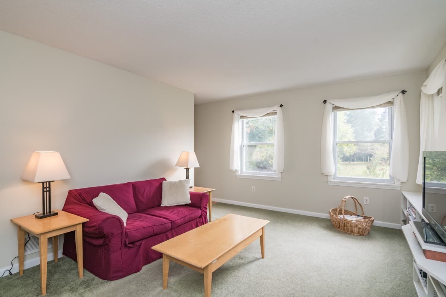 Single Family Residence at 7 Emily Ln, Amherst MA 01002, Amherst, photo 21 of 42