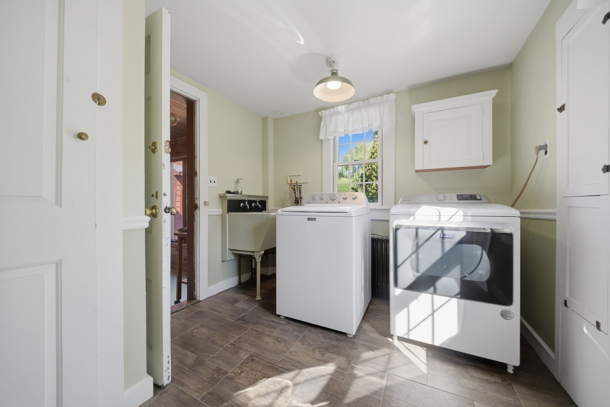 Single Family Residence at 217 Locust St, Danvers MA 01923, Danvers, photo 15 of 42