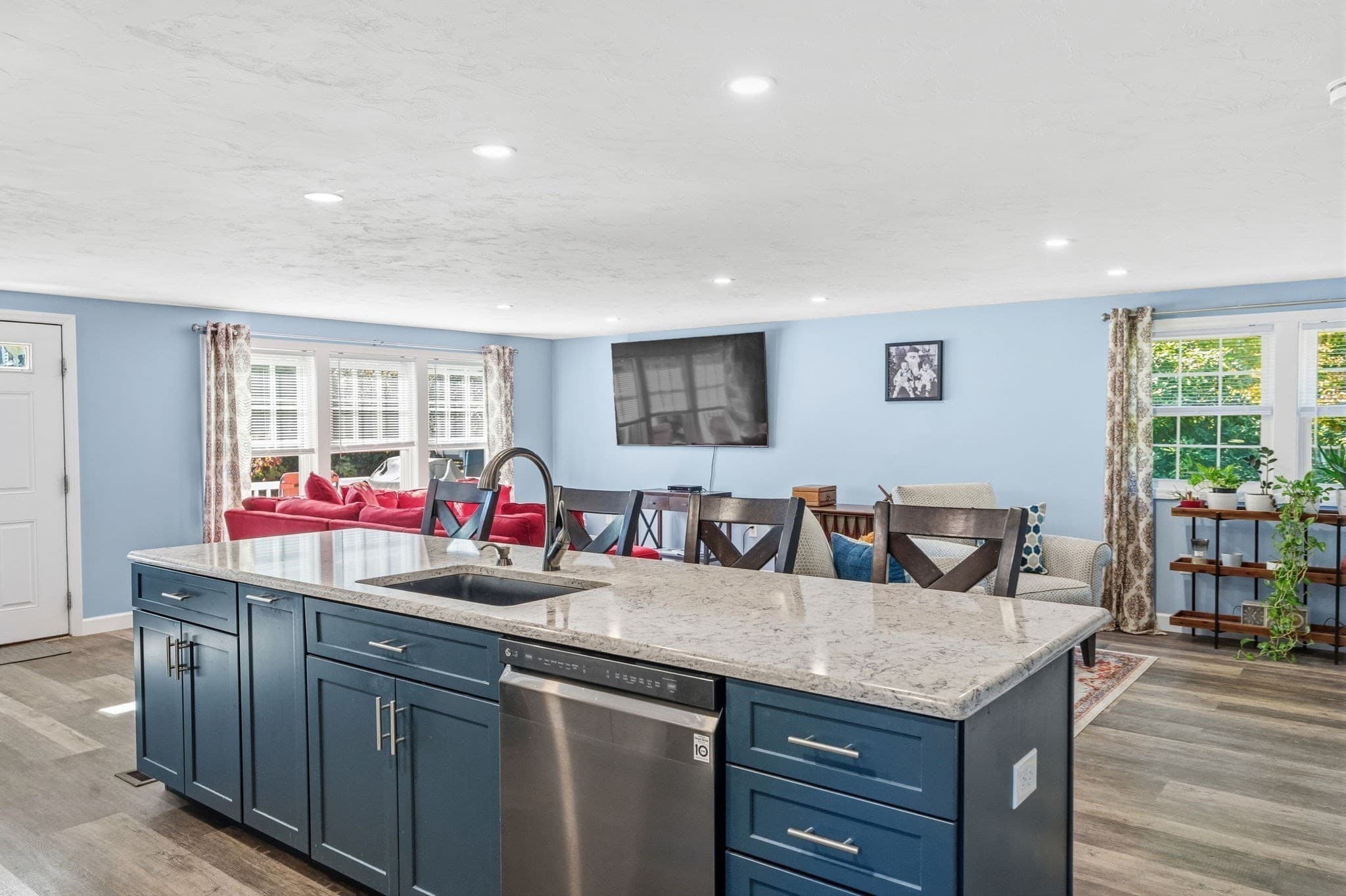 Single Family Residence at 156 Main Street, Hanson MA 02341, Hanson, photo 8 of 35