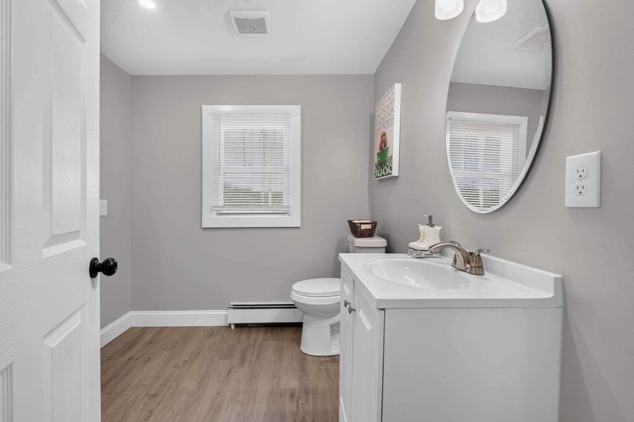 Single Family Residence at 19 Genessee, Worcester MA 01603, Worcester, photo 22 of 34
