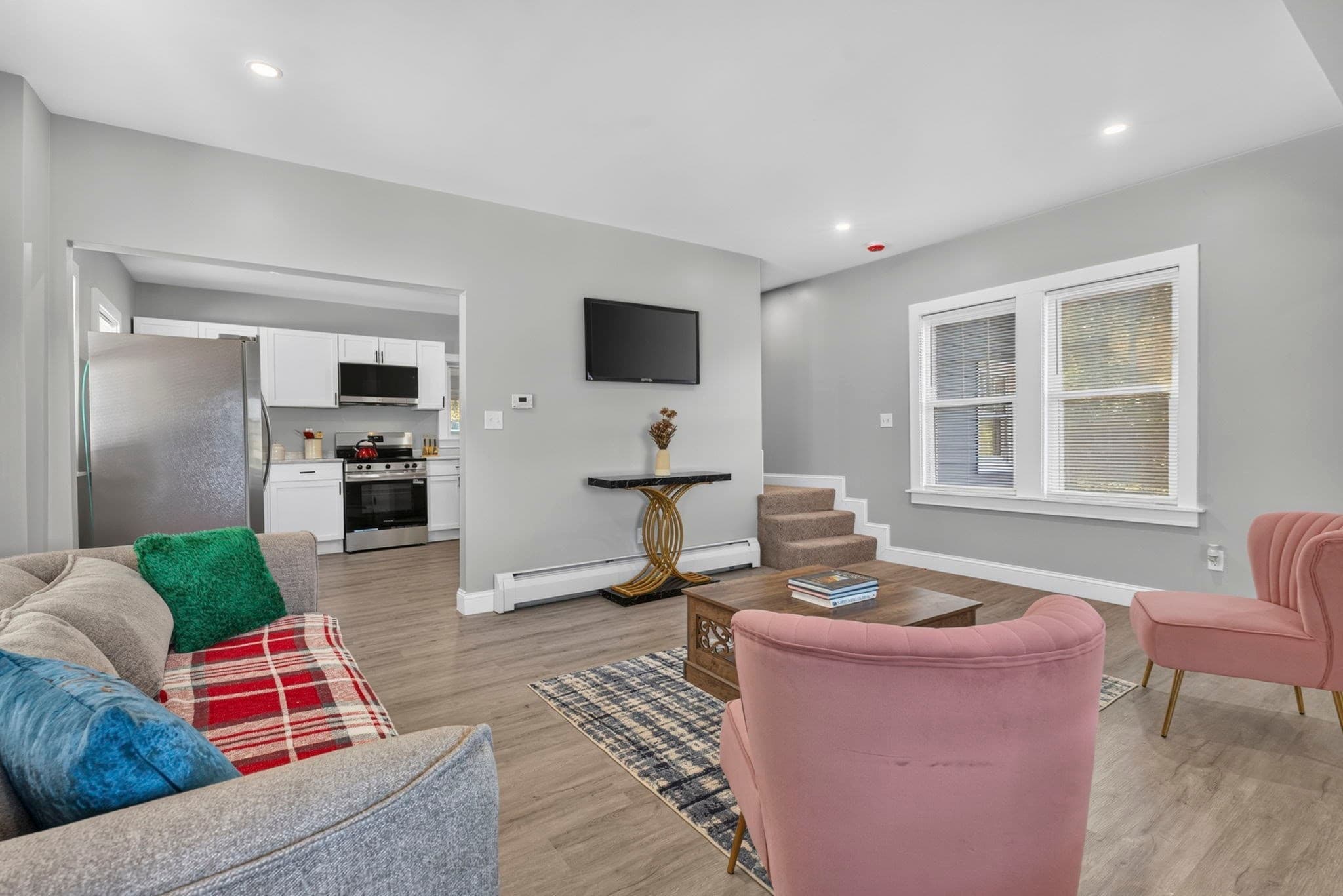 Single Family Residence at 19 Genessee, Worcester MA 01603, Worcester, photo 9 of 34