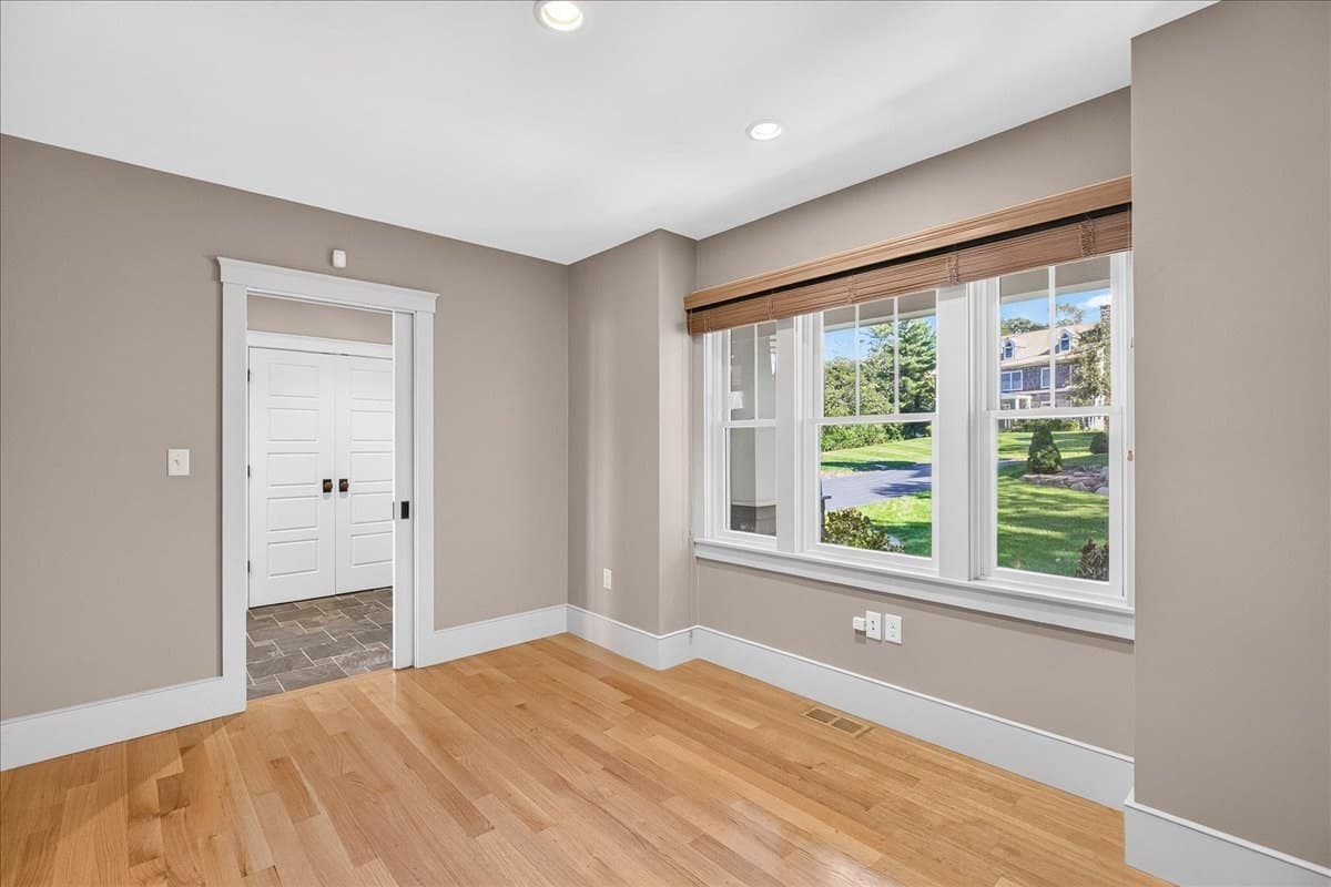Single Family Residence at 50 Captains Hill Rd, Duxbury MA 02332, Duxbury, photo 6 of 41