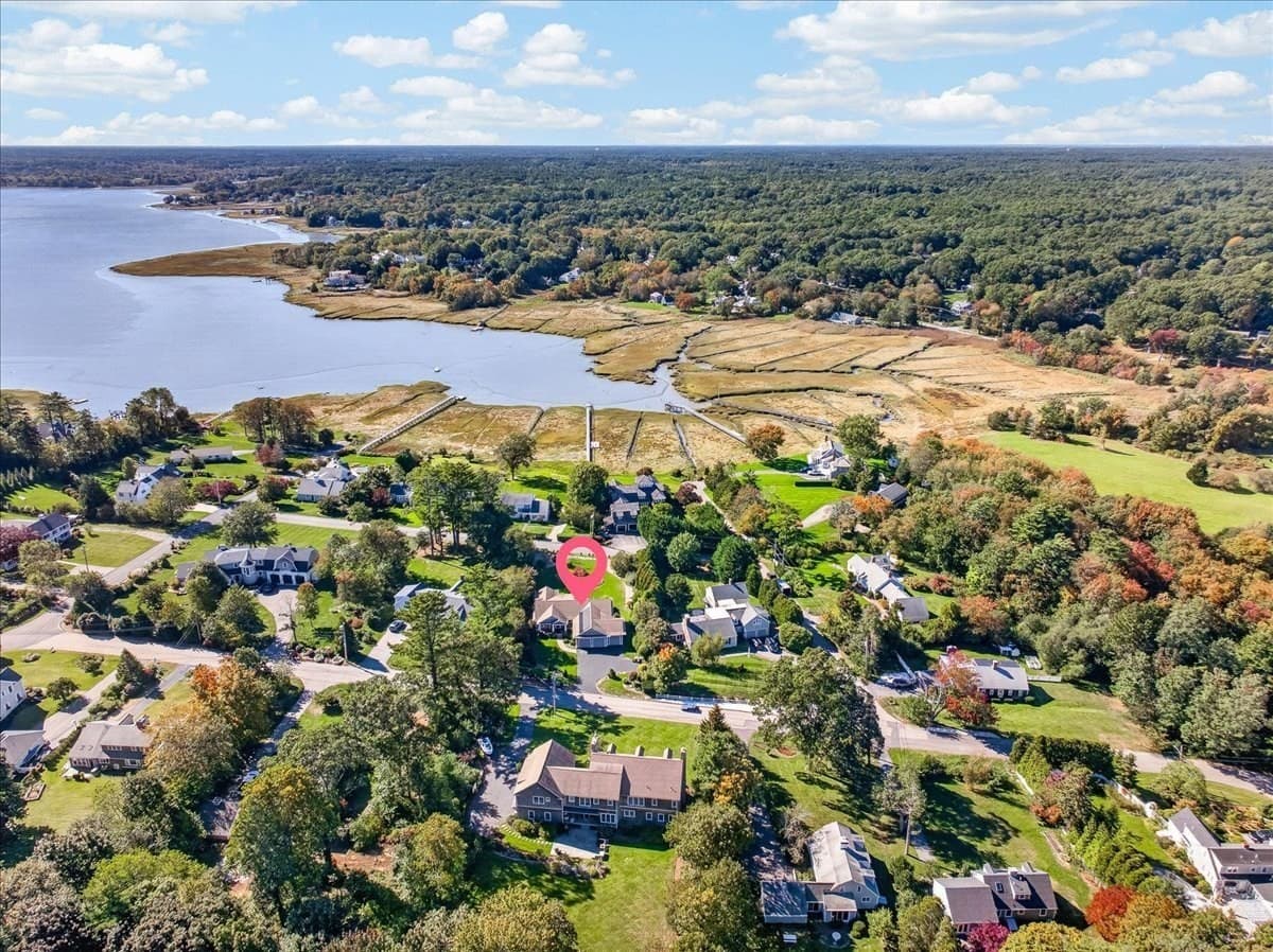 Single Family Residence at 50 Captains Hill Rd, Duxbury MA 02332, Duxbury, photo 35 of 41