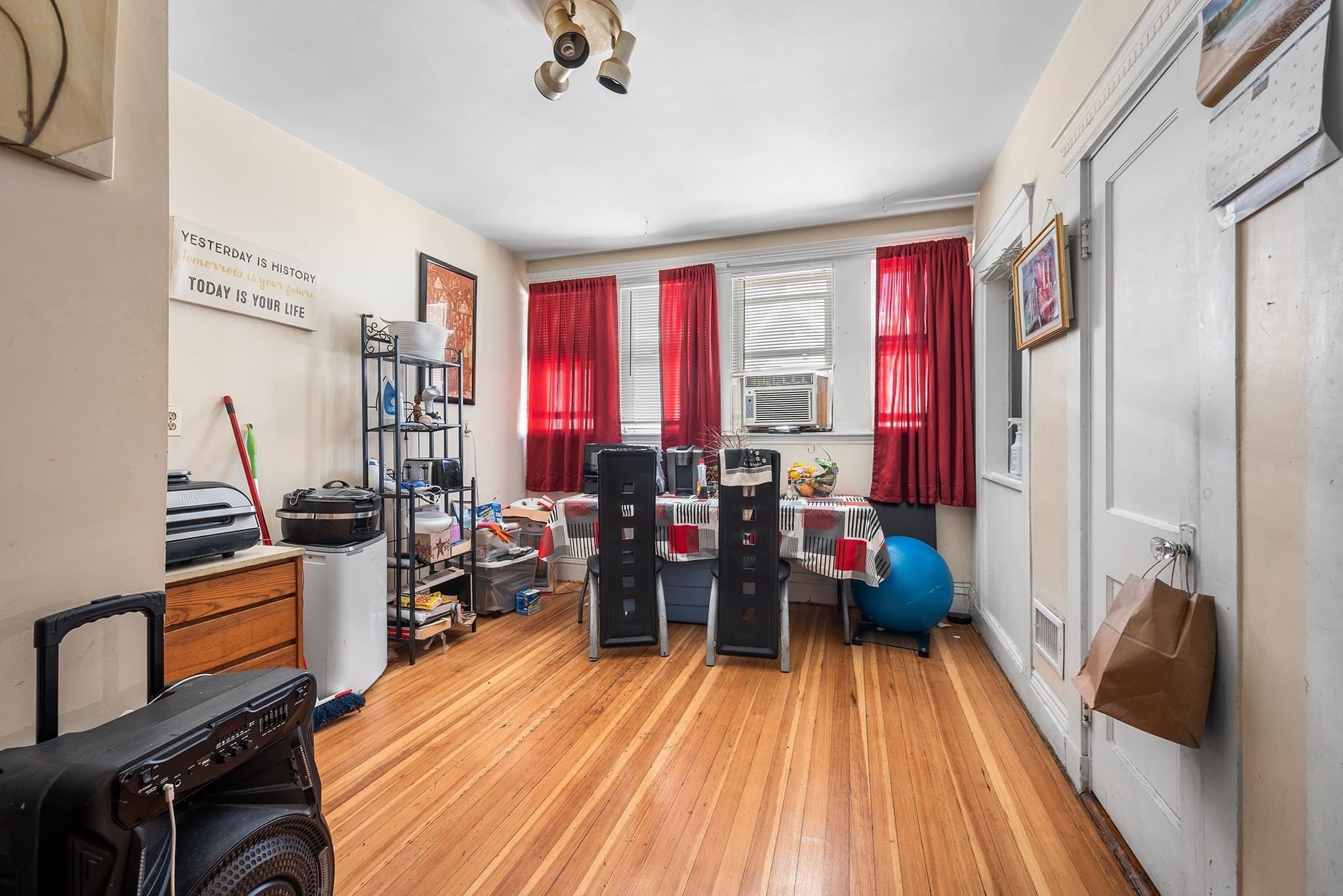 5+ Family - 5+ Units Side by Side at 27 Bradshaw St, Boston MA 02121, Boston, photo 32 of 40