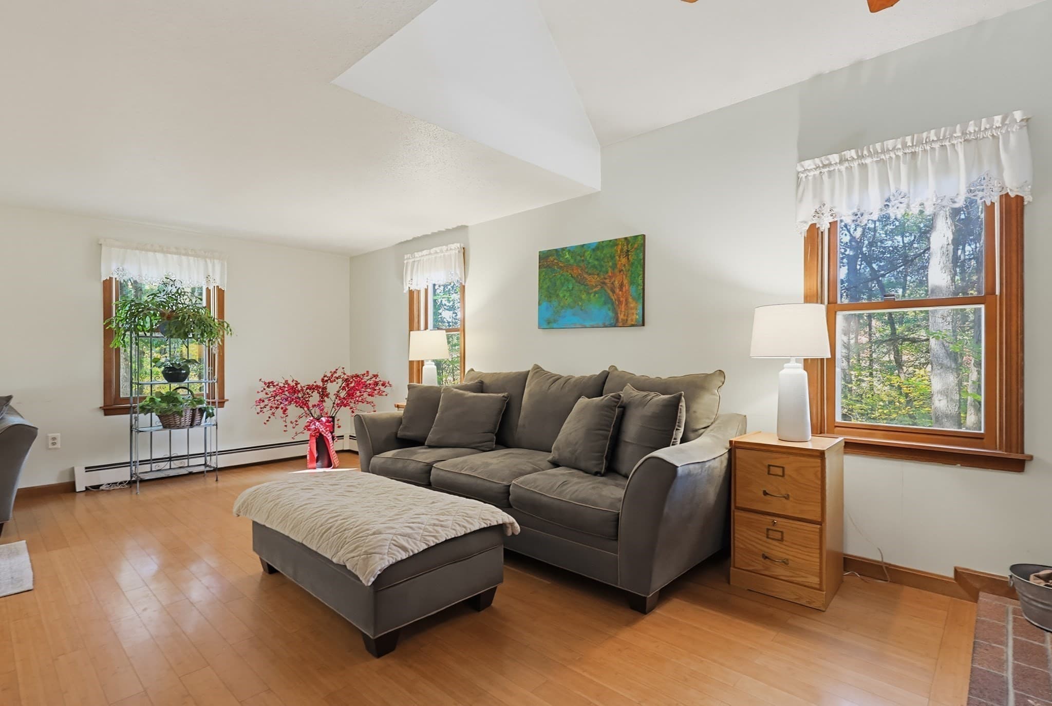 Single Family Residence at 362 Arbor St, Lunenburg MA 01462, Lunenburg, photo 8 of 31