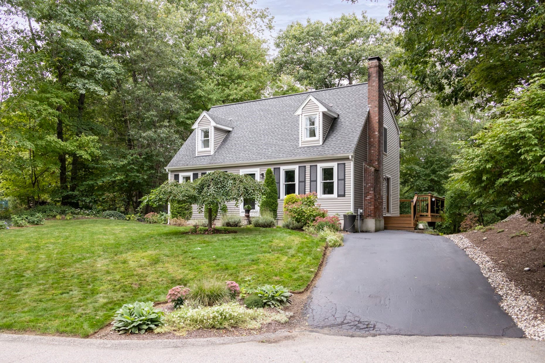 Single Family Residence at 34 Serengeti Dr, North Attleboro MA 02760, North Attleboro, photo 2 of 42