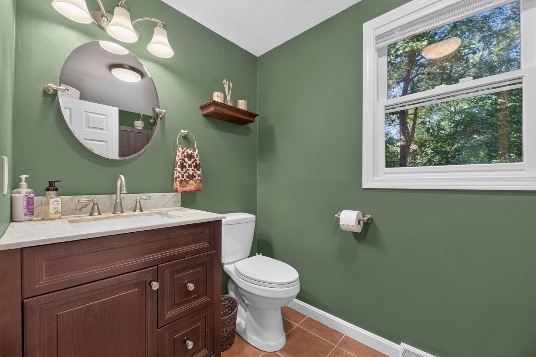 Single Family Residence at 34 Serengeti Dr, North Attleboro MA 02760, North Attleboro, photo 16 of 42