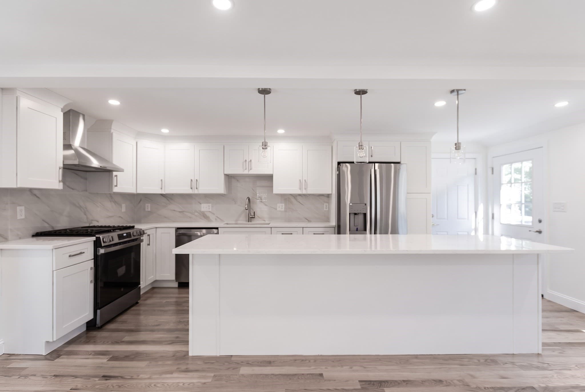 Single Family Residence at 32 Centre St, Milton MA 02186, Milton, photo 3 of 37