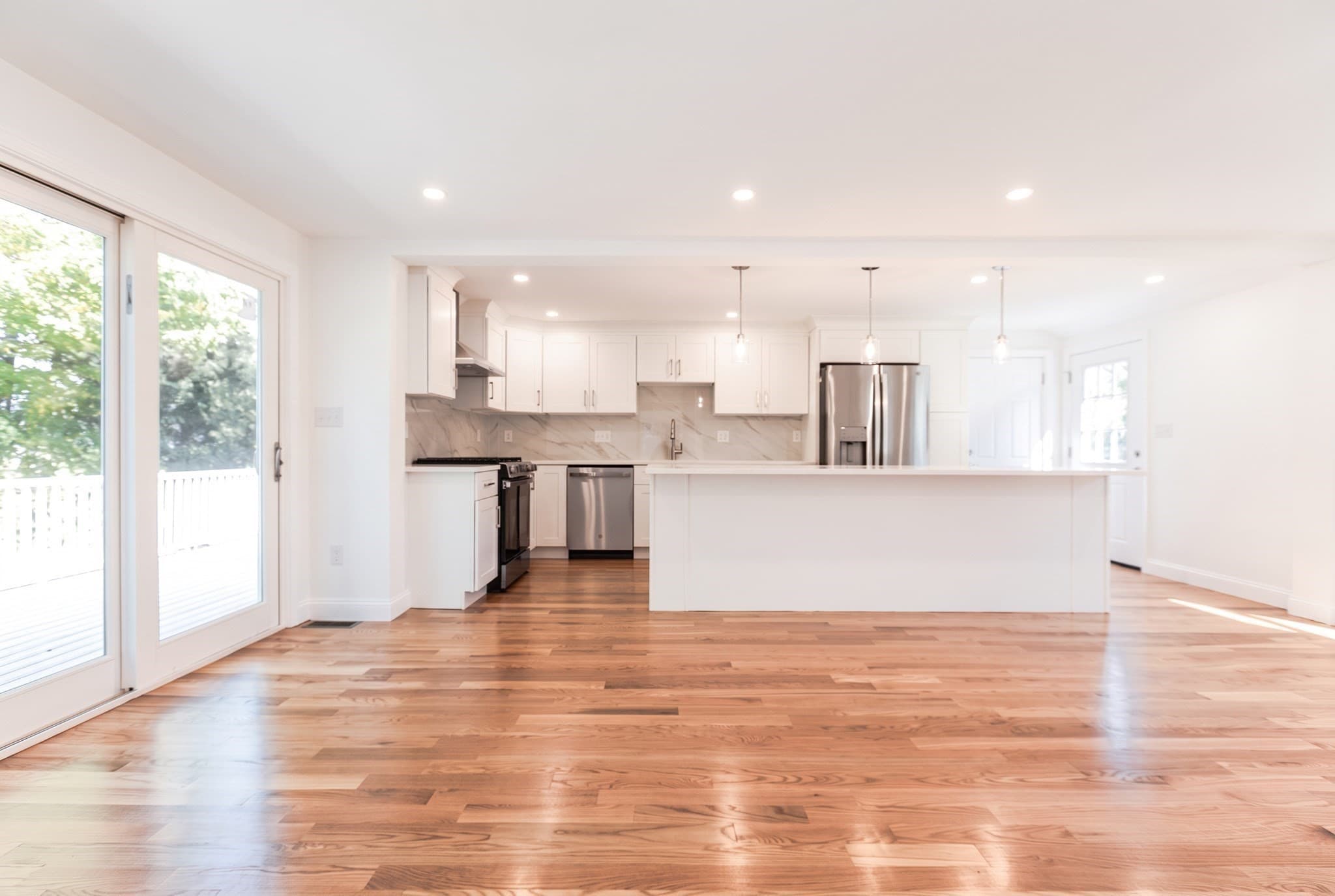Single Family Residence at 32 Centre St, Milton MA 02186, Milton, photo 8 of 37
