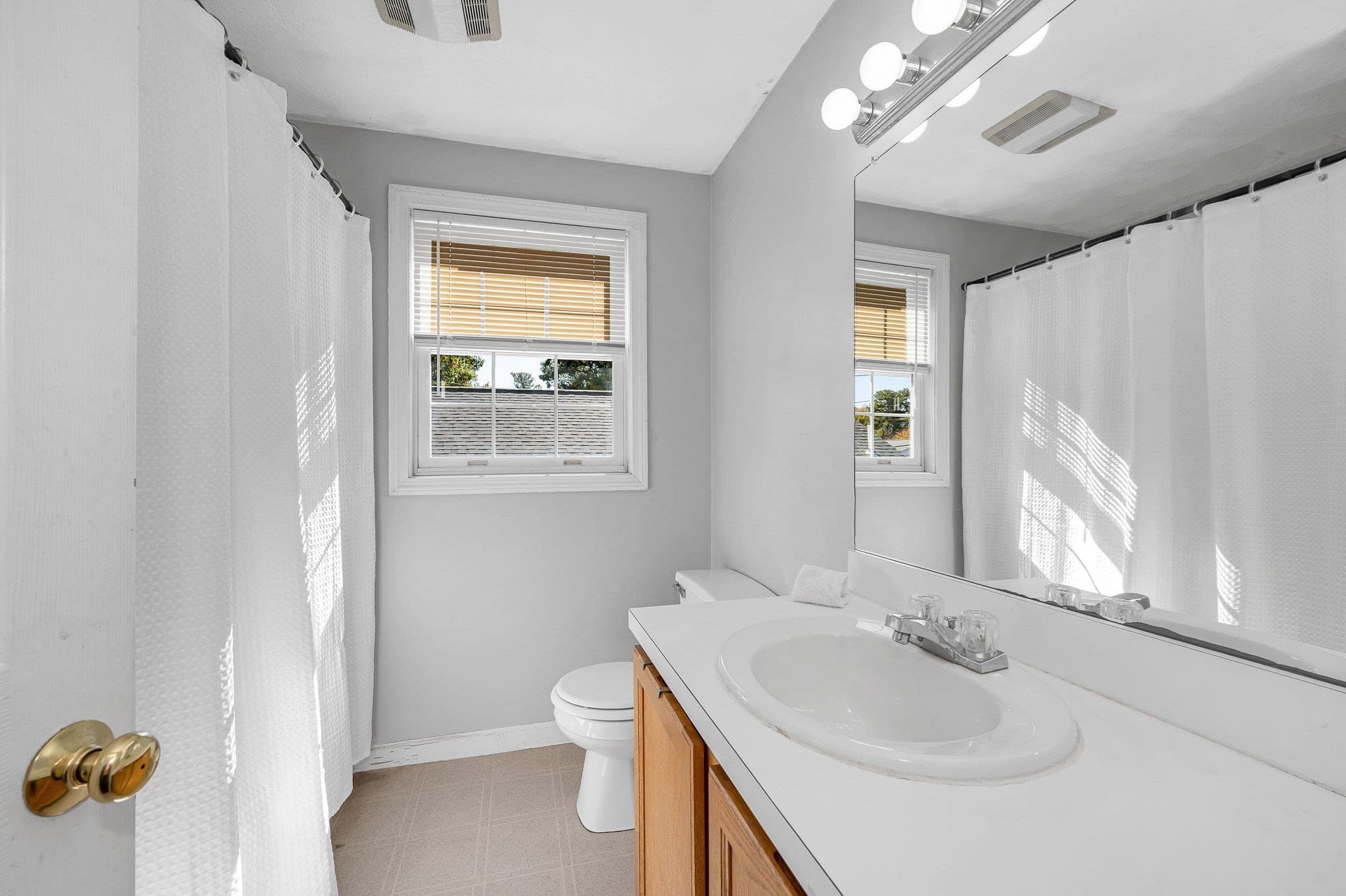 Single Family Residence at 22-B Massachusetts Ave, Billerica MA 01821, Billerica, photo 9 of 26