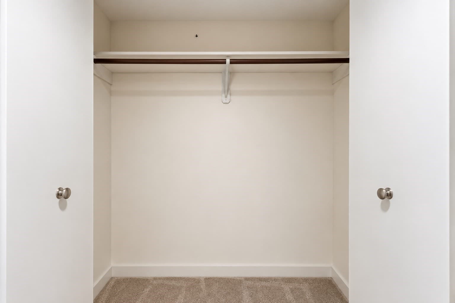 Condominium at 321 Place Ln # 321, Woburn MA 01801, Woburn, photo 11 of 27