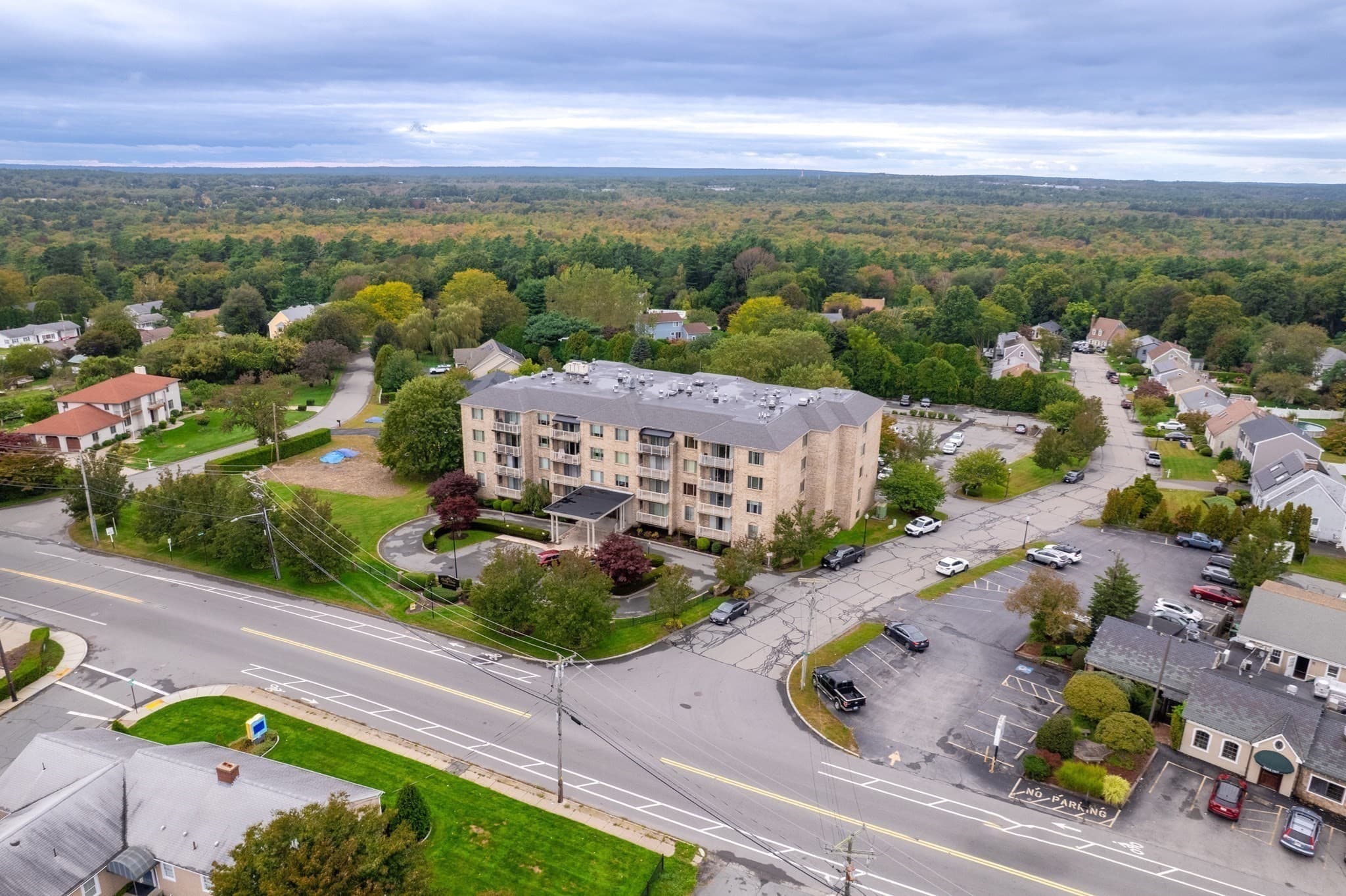 Condominium at 915 Hathaway Rd # 205, New Bedford MA 02740, New Bedford, photo 20 of 24