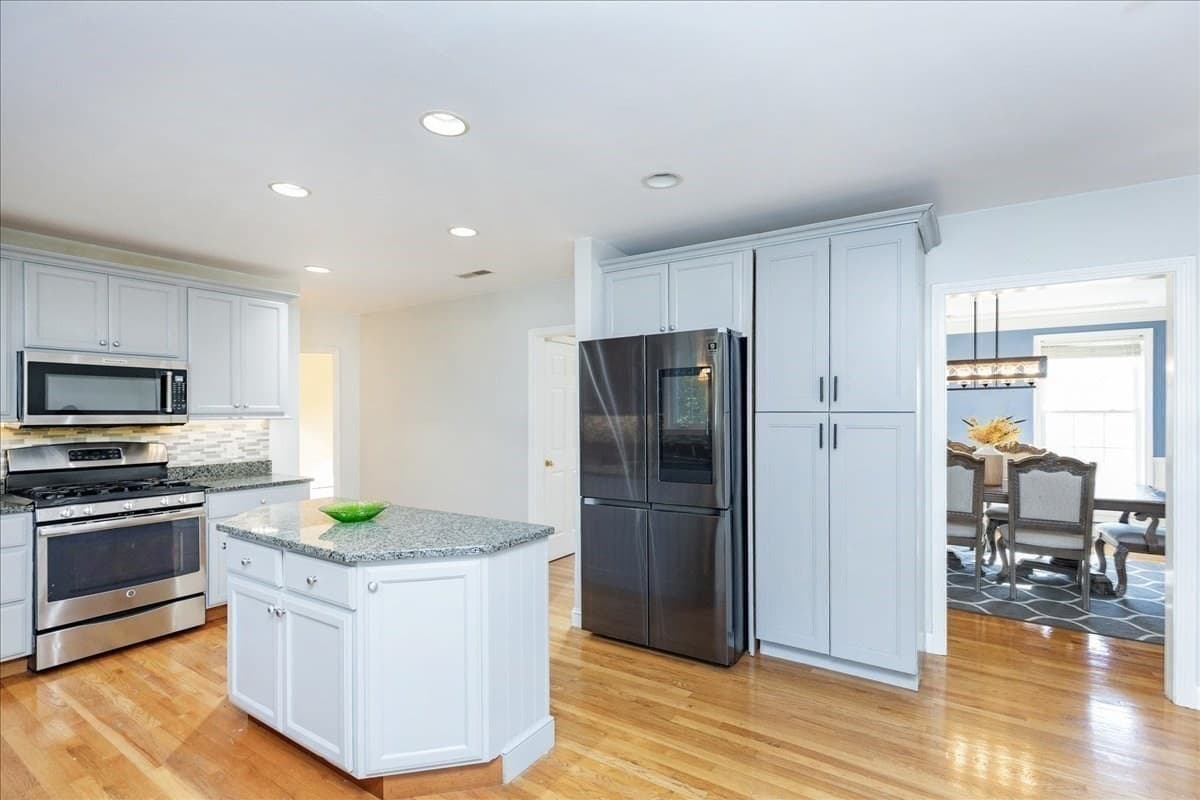 Single Family Residence at 4 Hemlock Lane, Groveland MA 01834, Groveland, photo 9 of 42