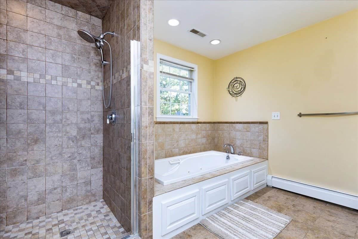 Single Family Residence at 4 Hemlock Lane, Groveland MA 01834, Groveland, photo 25 of 42