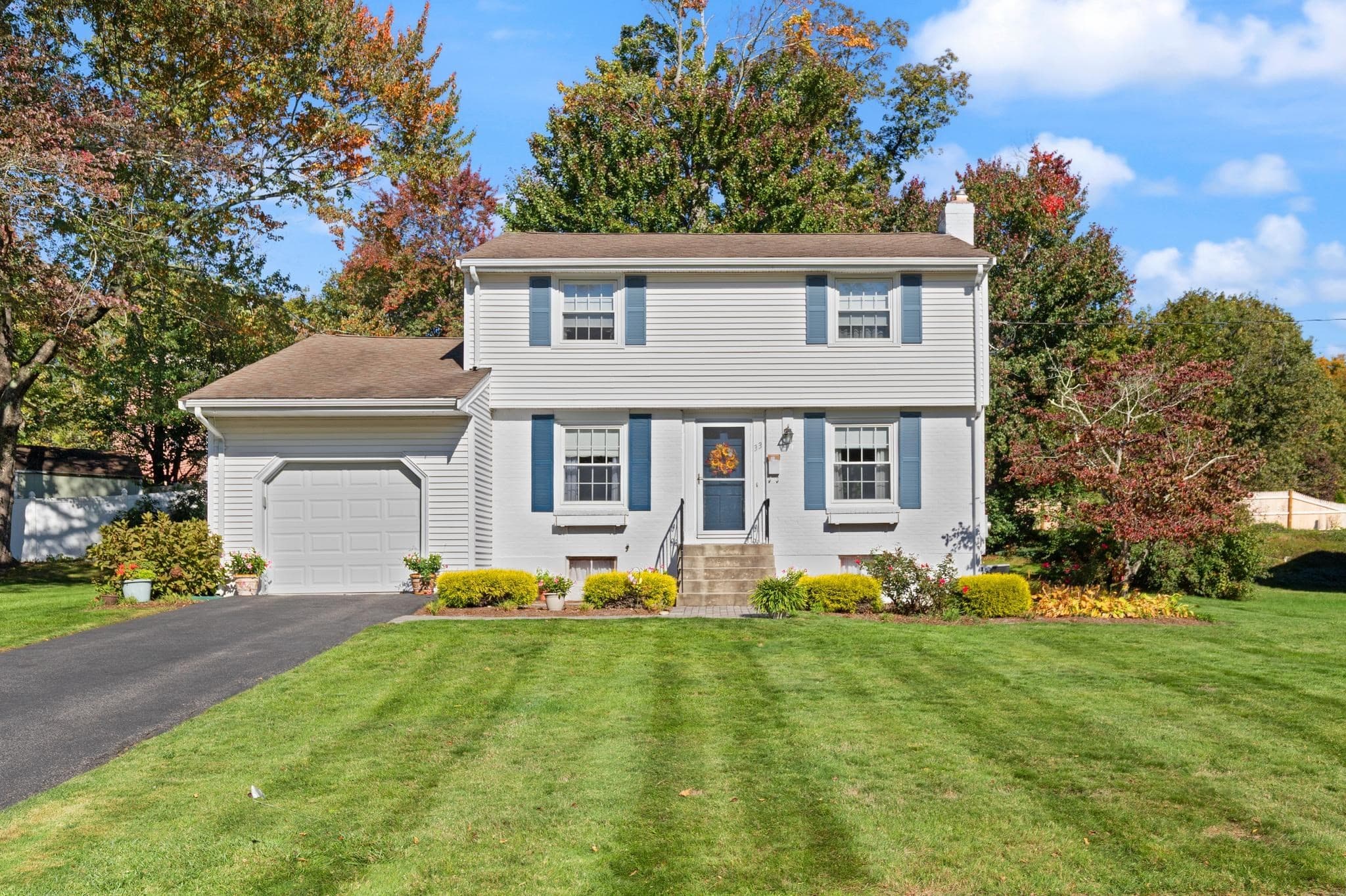 33 Arcadia Rd, Norwood MA 02062