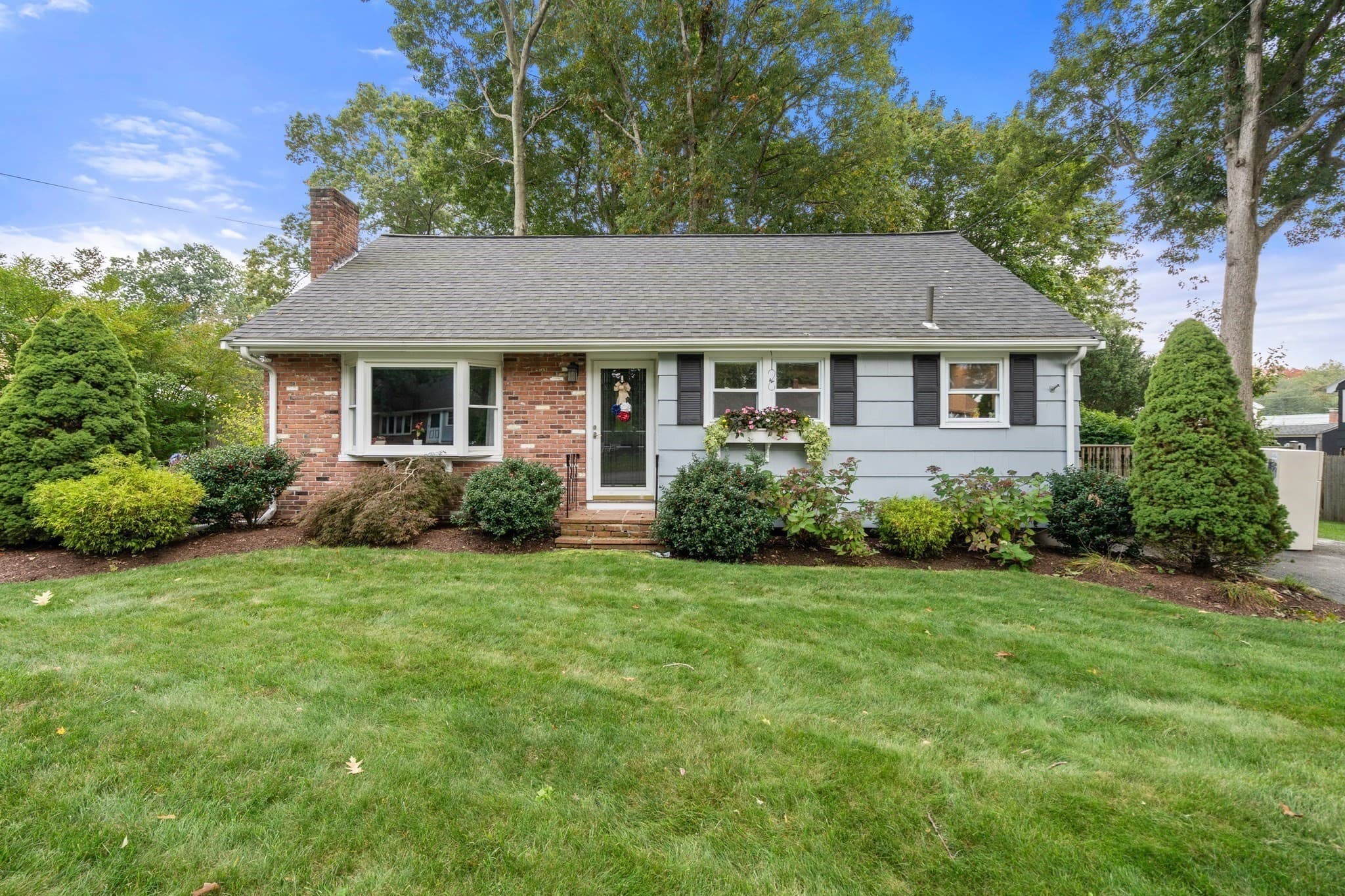 Single Family Residence at 18 Julie Ave, Brockton MA 02301, Brockton, photo 2 of 29