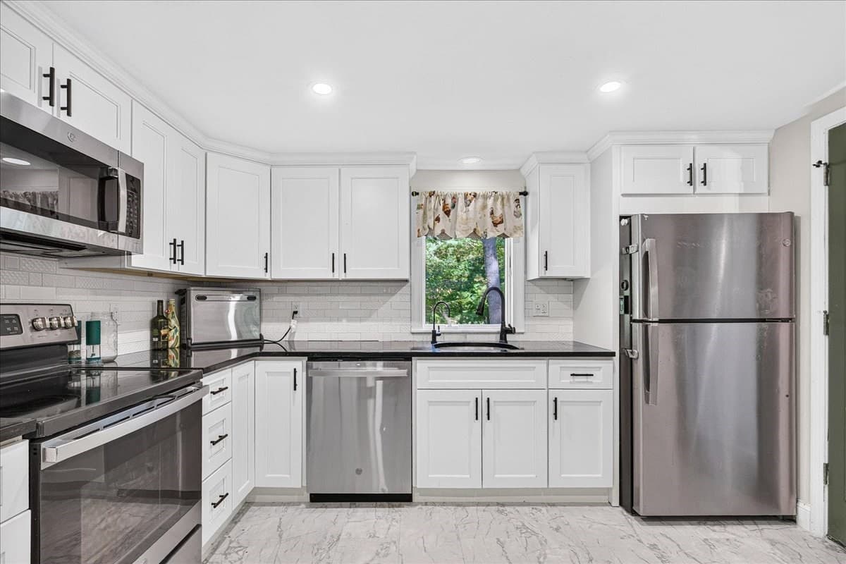 Single Family Residence at 12 Pat Rd, Hanover MA 02339, Hanover, photo 11 of 33