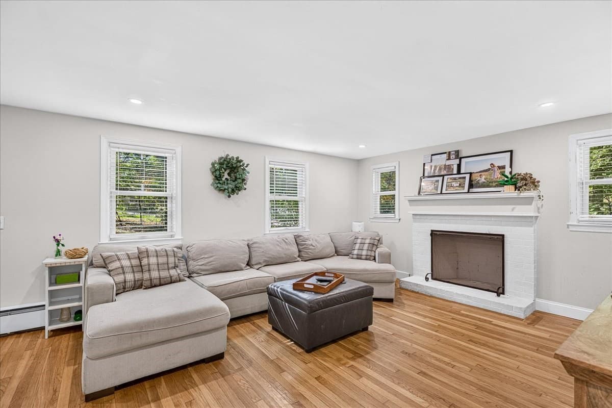 Single Family Residence at 12 Pat Rd, Hanover MA 02339, Hanover, photo 4 of 33