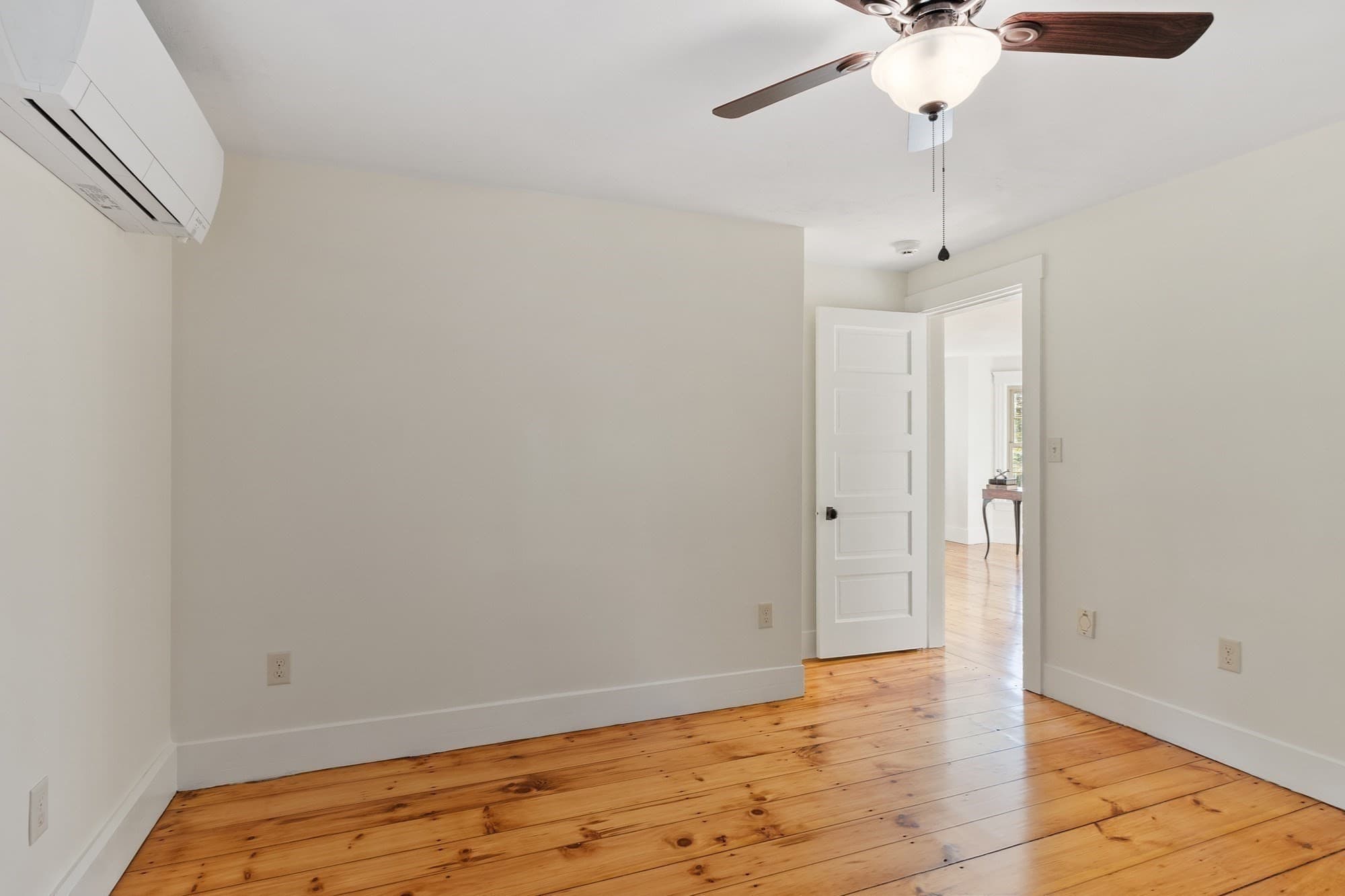 Single Family Residence at 6 Weaver Farm Rd, Rutland MA 01543, Rutland, photo 37 of 42