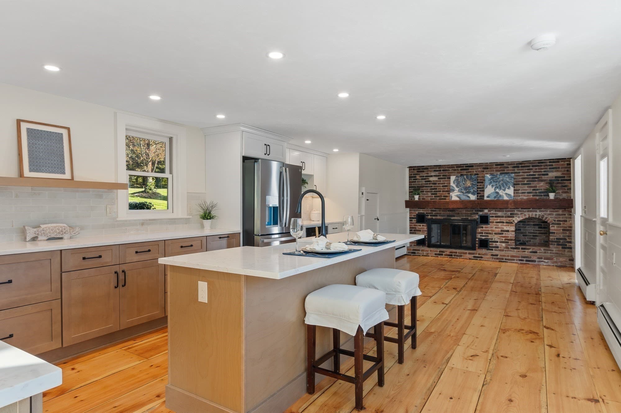 Single Family Residence at 6 Weaver Farm Rd, Rutland MA 01543, Rutland, photo 15 of 42