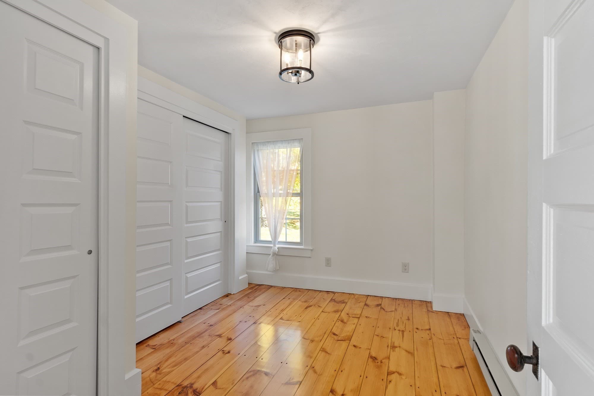 Single Family Residence at 6 Weaver Farm Rd, Rutland MA 01543, Rutland, photo 35 of 42