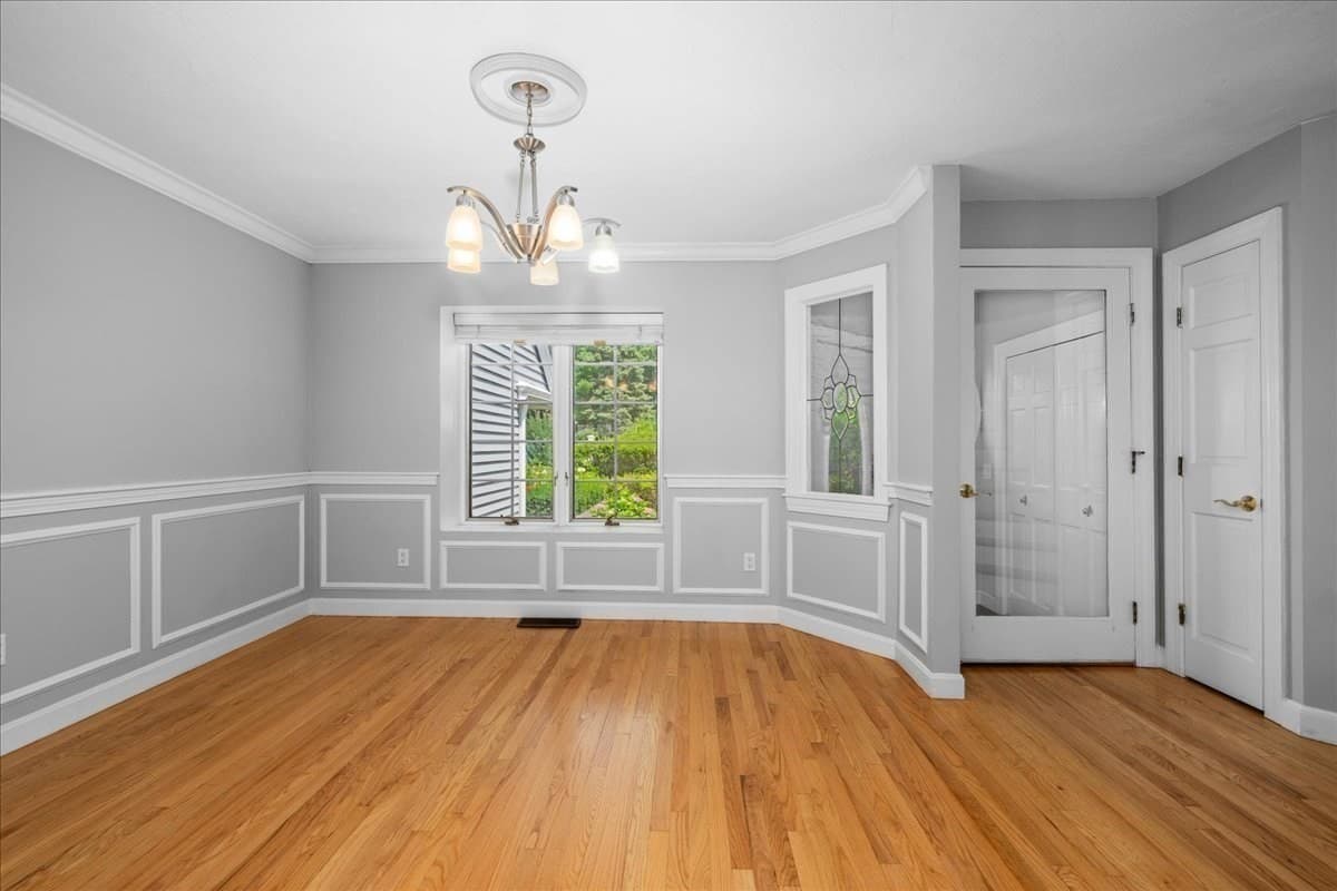 Condominium at 37 Eastern Point Dr # 35, Shrewsbury MA 01545, Shrewsbury, photo 5 of 42