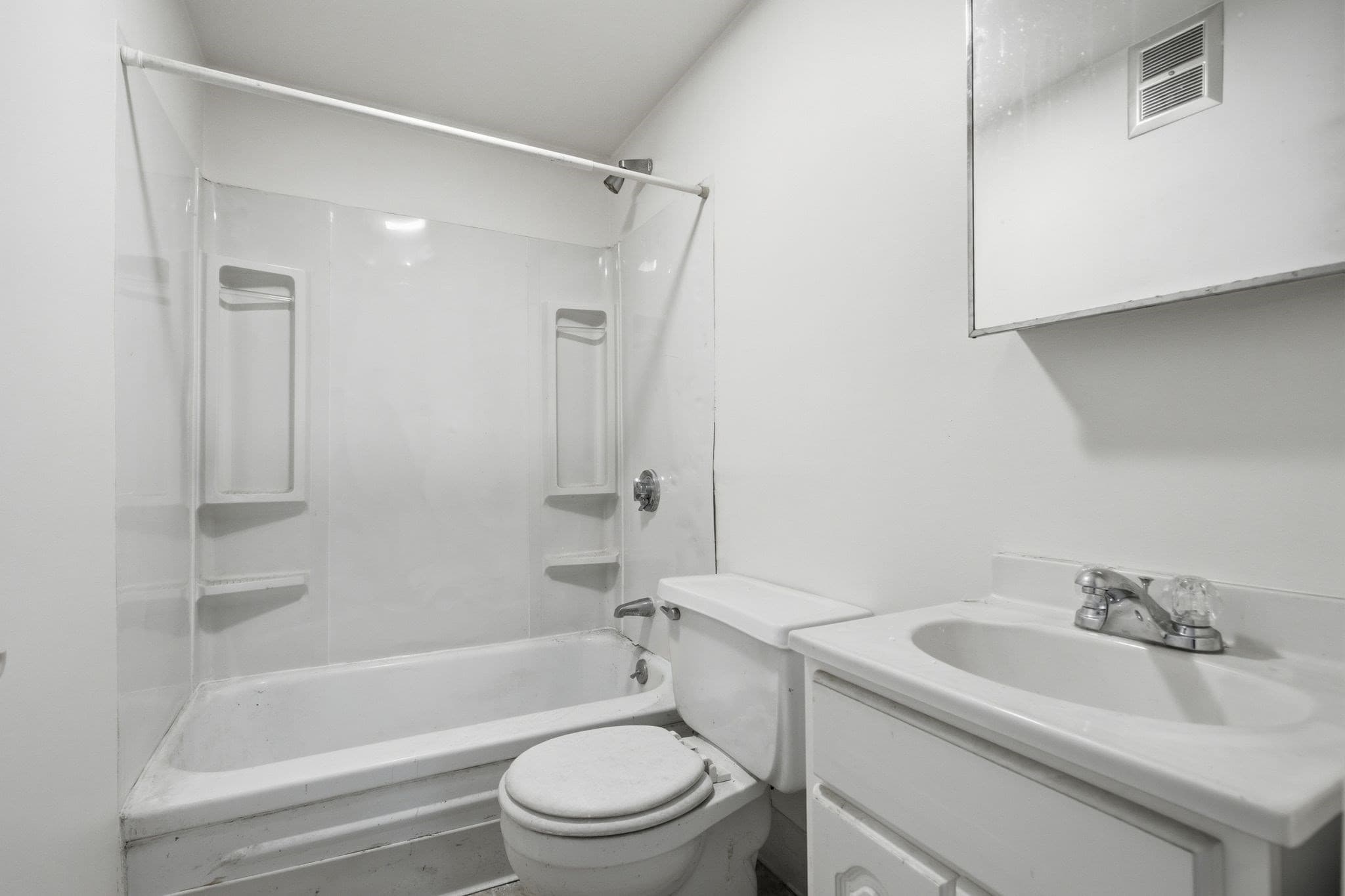 Multi Family at 91 Fremont St, Winthrop MA 02152, photo 33 of 42