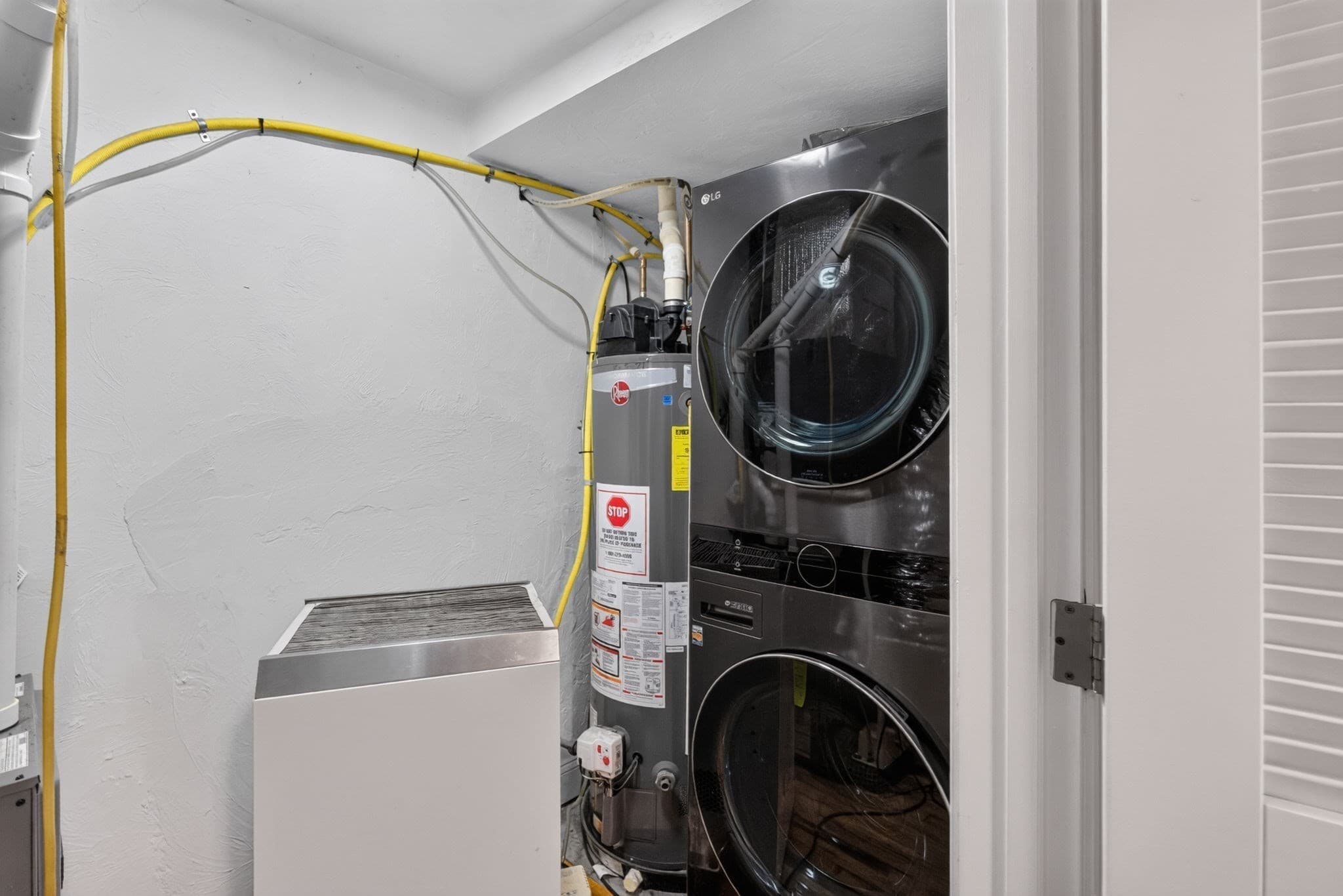 Condominium at 336 Saratoga Street # 1, Boston MA 02128, Boston, photo 12 of 13