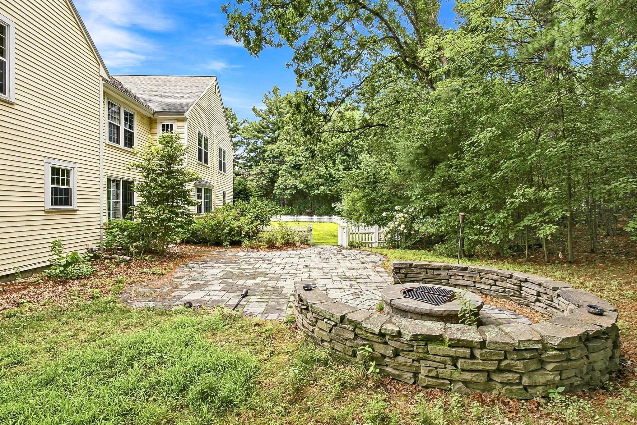 Single Family Residence at 76 Carroll Dr, Foxboro MA 02035, Foxboro, photo 23 of 31