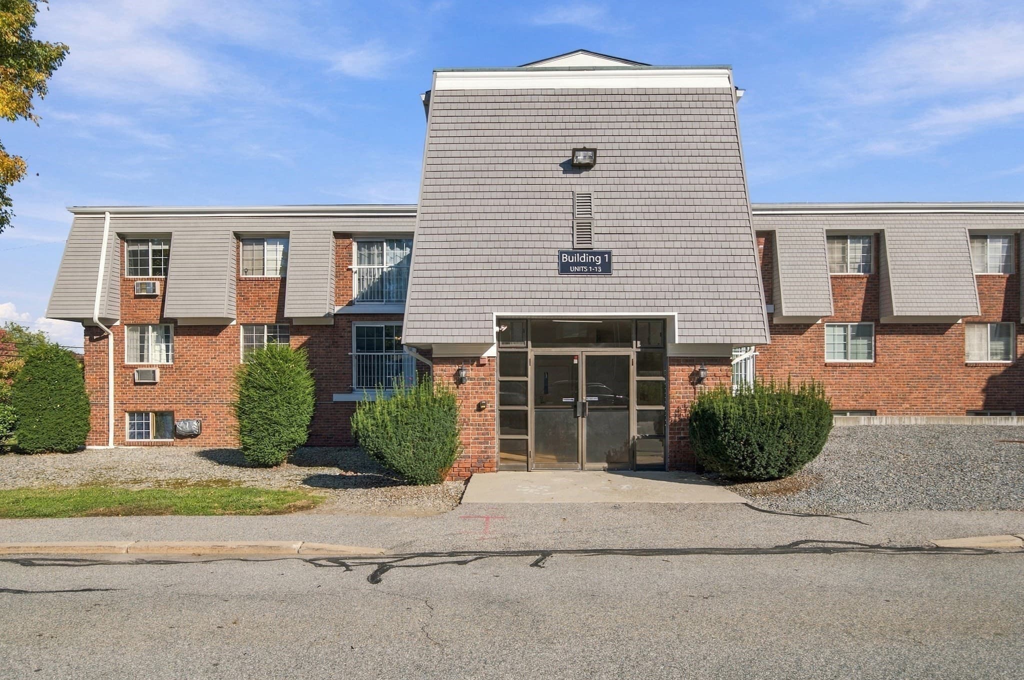 Condominium at 300 Smithfield Rd # 5, North Providence RI 02904, North Providence, photo 20 of 20