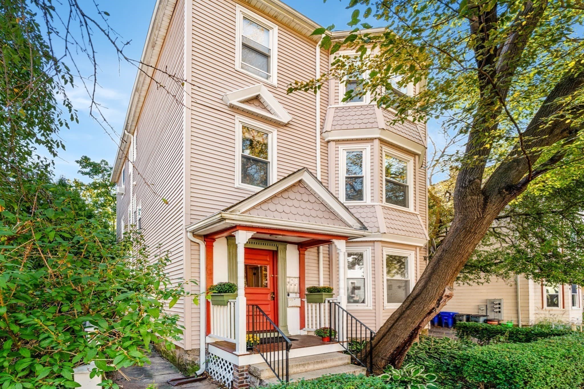 34 Goldsmith St # 1, Boston MA 02130