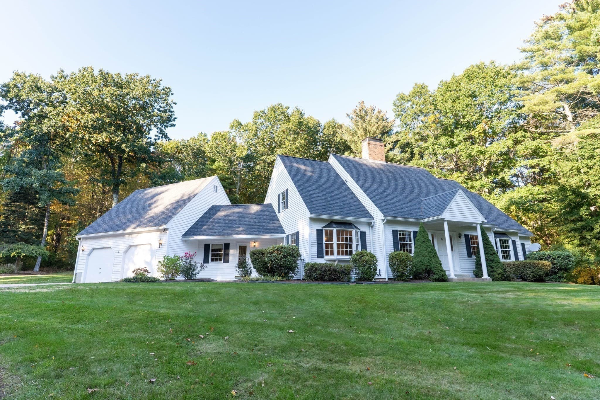 Single Family Residence at 80 Old East Brookfield Rd, North Brookfield MA 01535, North Brookfield, photo 2 of 37